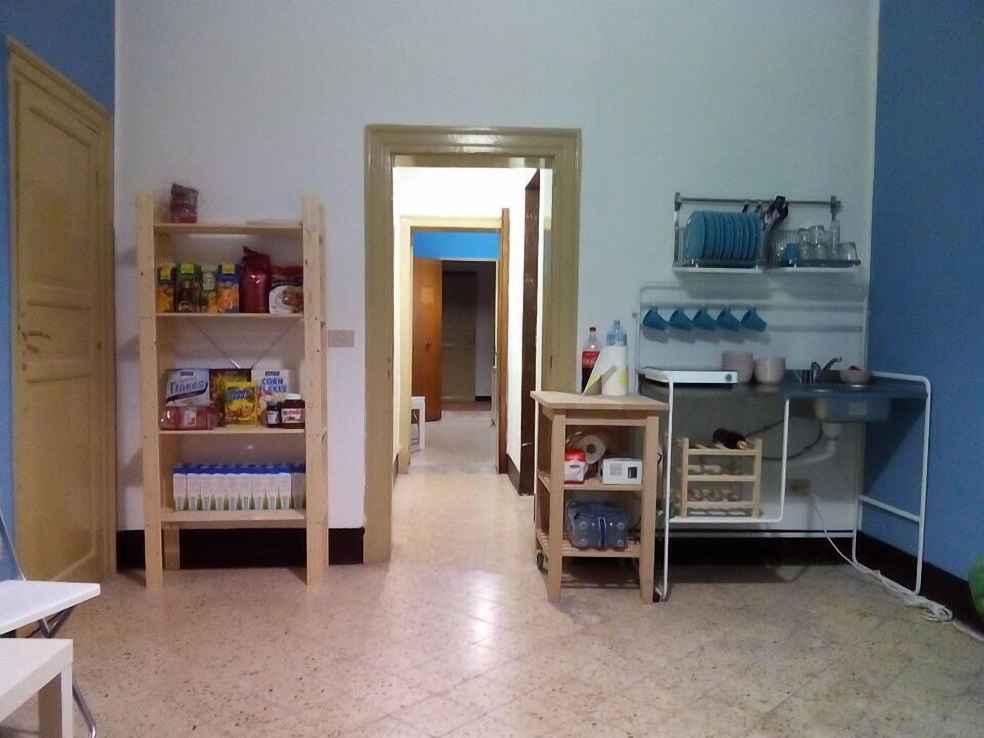 Sunshine Hostel Palermo — Fotos 2