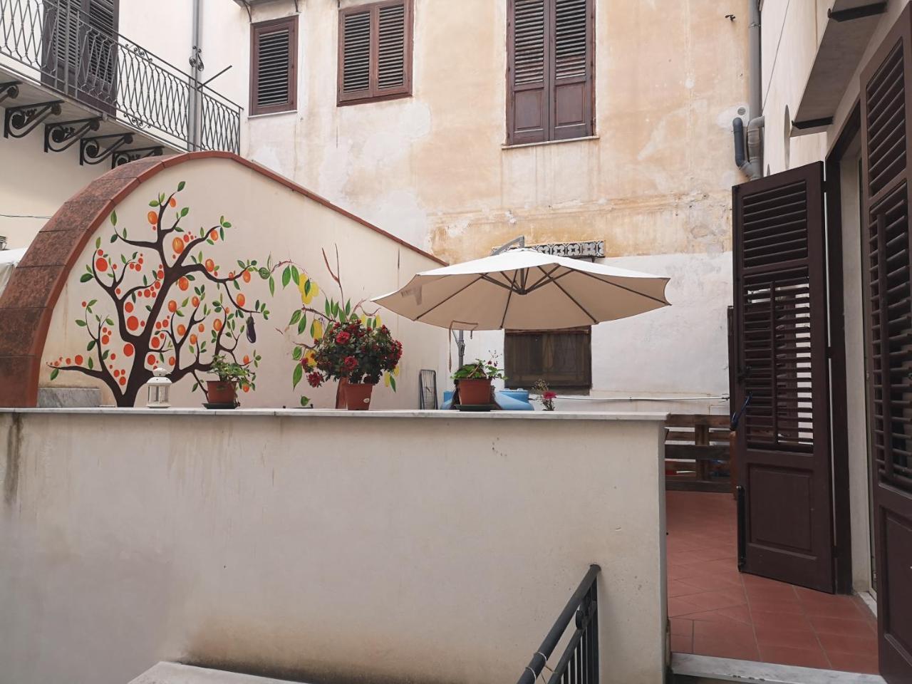Sunshine Hostel Palermo — Fotos 3